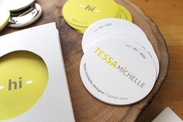 HOW TO DESIGN BUSINESS CARDS THAT WILL IMPROVE YOUR NETWORKING GAME – VINAZINE